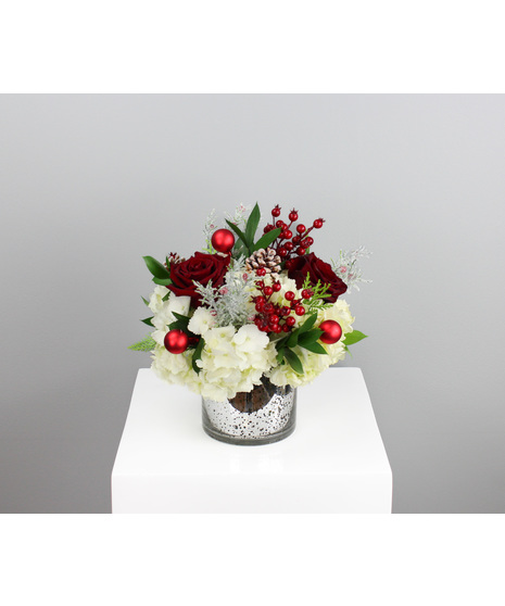 Fresh Flowers & Centerpieces