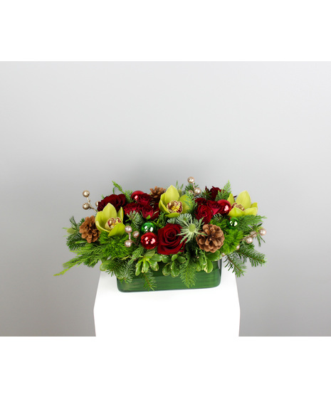 Holiday Hearth Centerpiece